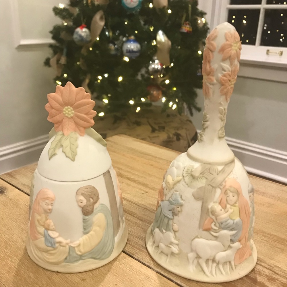 Lefton China - Hand-painted Christmas Set - NWOT HOST PICK X 2